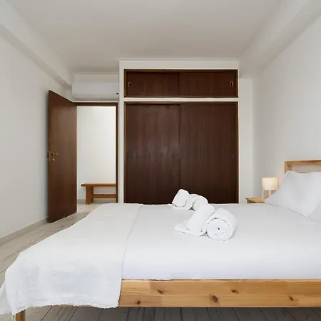 Do Amado Flat By Lovelystay Apartment