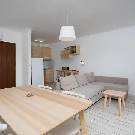 Apartment Do Amado Flat By Lovelystay *